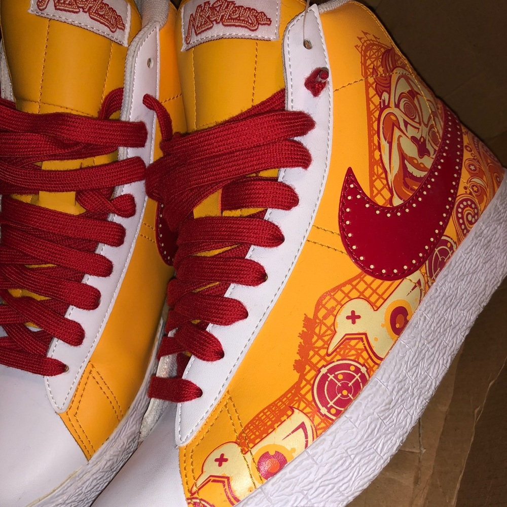 Nike GS Amusement Park Blazers